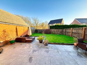 Photo 22- click for photo gallery